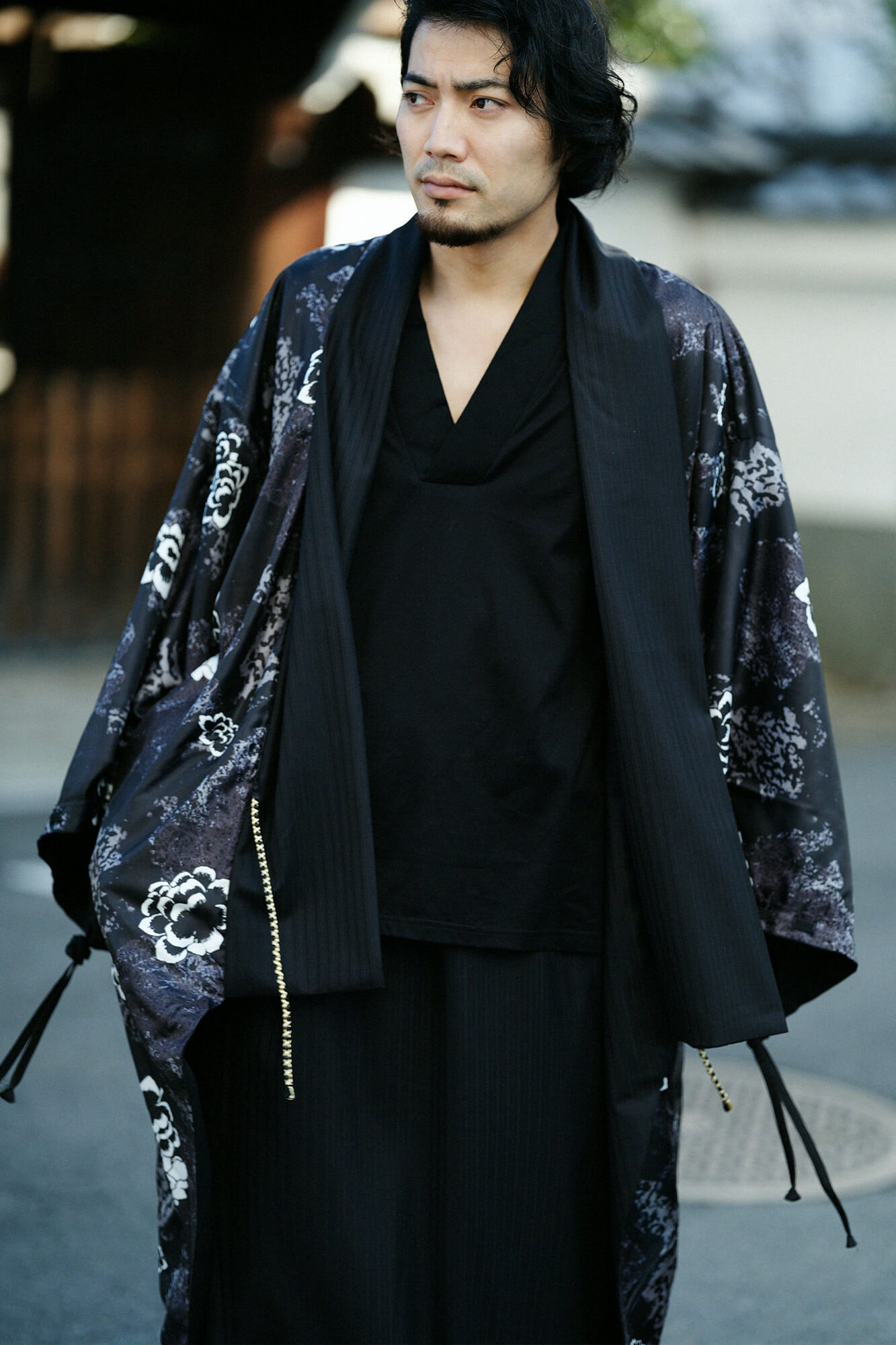 雪打芭蕉 織錦合襟短祆 黒金色アウター　宋製漢服 縁起物　成人式着物和服　西陣織 雪打芭蕉 織錦合襟短祆 黒金色アウター 宋製漢服 縁起物 成人